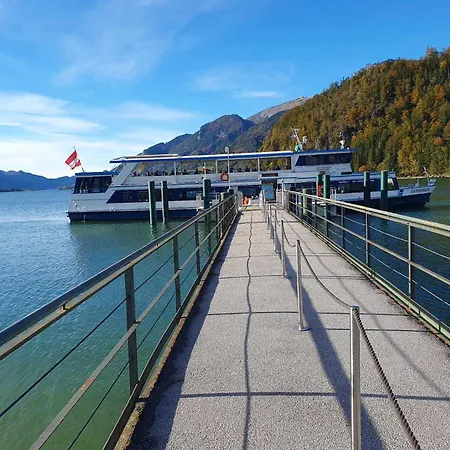 Haus Seethurn 아파트호텔 스트로블