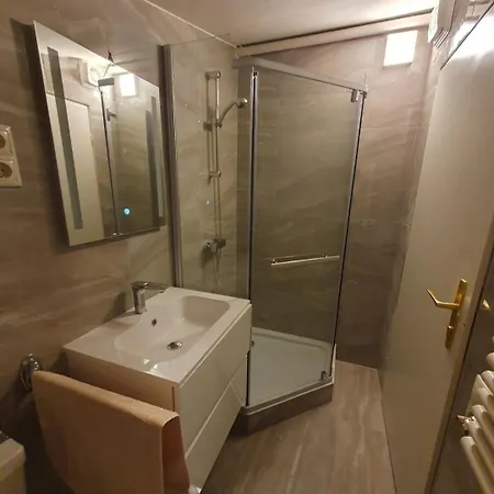 Haus Seethurn 아파트호텔 3*