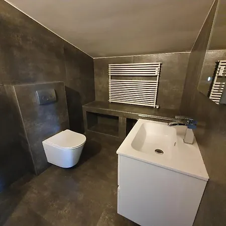 Haus Seethurn 3* Strobl